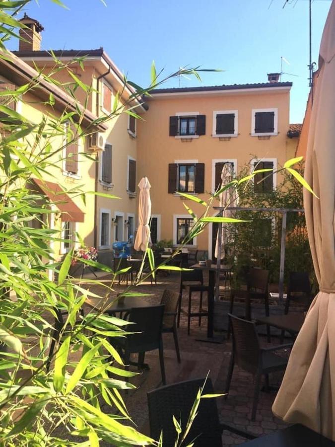 Hotel E Locanda La Bastia Valeggio sul Mincio Exterior photo